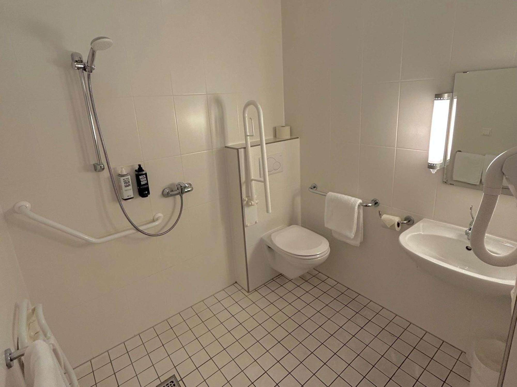 Hotel Ibis Belval 3*
